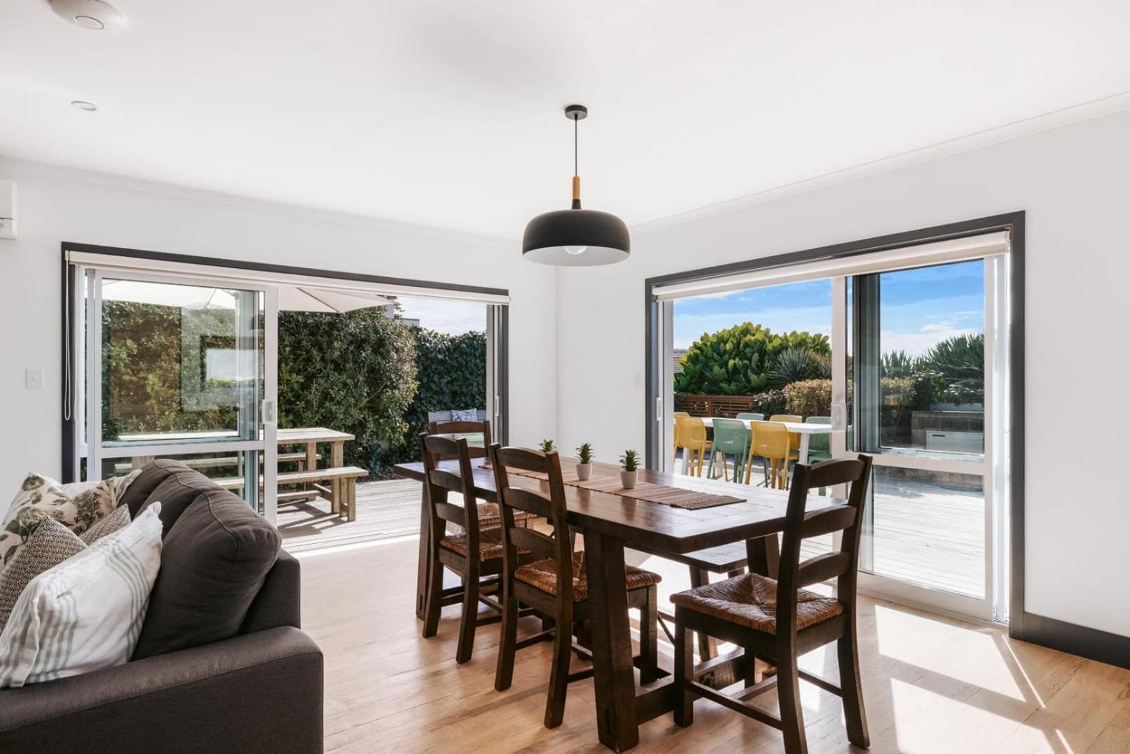 Seaside Beach Retreat - Outdoor Living Villa Mount Maunganui Kültér fotó
